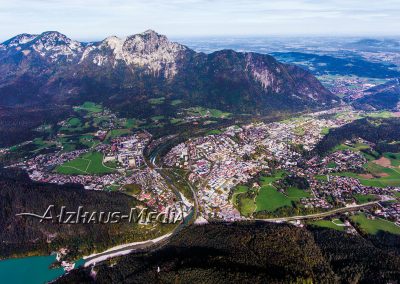 Alzhaus-Media Bildagent: Blick vom Predigtstuhl auf Bad Reichenhallur im Chiemgau