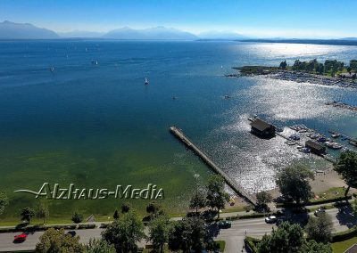 Alzhaus-Media Bildagentur im Chiemgau: An der Seebrucker Chiemsee-Promenade