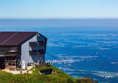 Alzhaus-Media Bildagentur im Chiemgau: Hochfelln-Bergstation und Traunstein