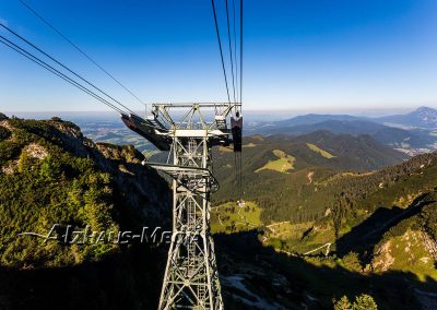 Alzhaus-Media Bildagentur im Chiemgau: Auf dem Weg zur Mittelstation der Hochfellnbahn