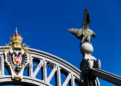 Alzhaus-Media Bildagentur im Chiemgau: Laufener Salzachbrücke zur Salzburger Seite