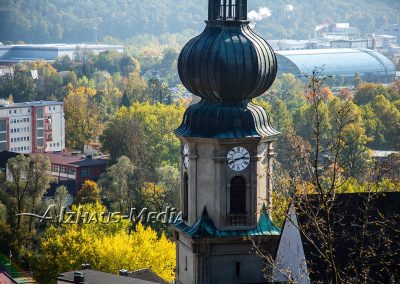 Alzhaus-Media Bildagentur im Chiemgau: Trostbergs Stadtpfarrkirche und BASF-Kompetenzzentrum